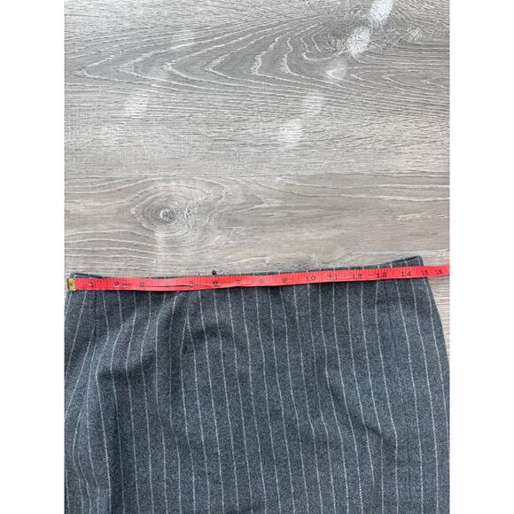 H&M Dress Skirt Size 8 Gray with white stripes - Picture 4 of 5